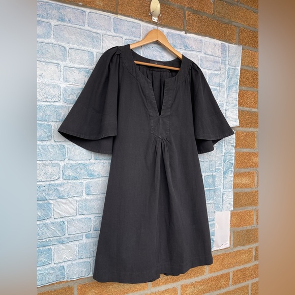 POMANDER PLACE Black Finley Flutter Sleeve Dress size large - Picture 4 of 13